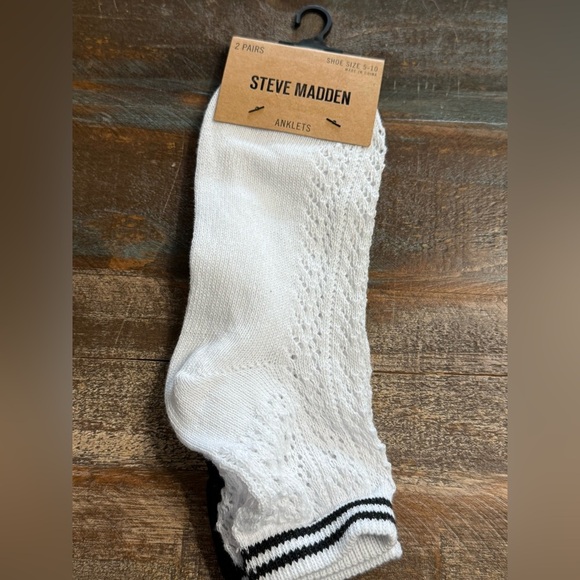 Steve Madden Women’s Anklet Socks – 2 Pack (Size 5–10) New in Packaging - Picture 1 of 2